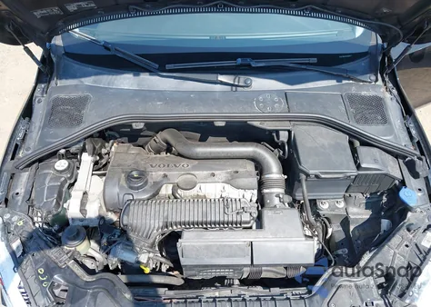 2014 Volvo S60 from USA, damaged, VIN YV1612FSXE2296582